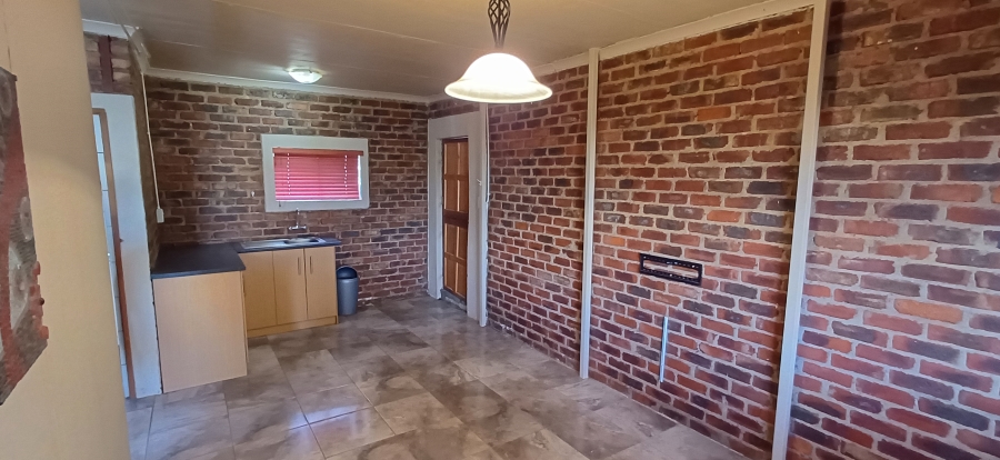 7 Bedroom Property for Sale in Harpington A H North West